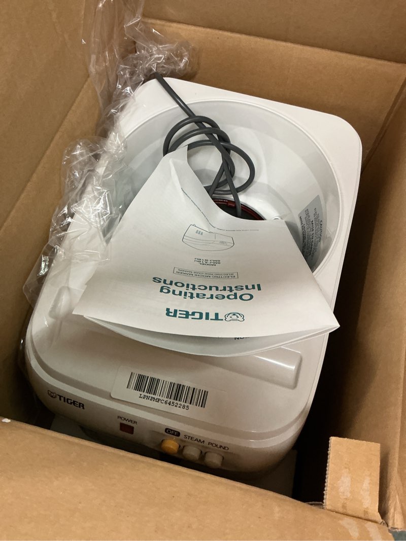 Condition photo showing As Is for Tiger Corporation SMJ-B18U Rice Cake Mochi Maker