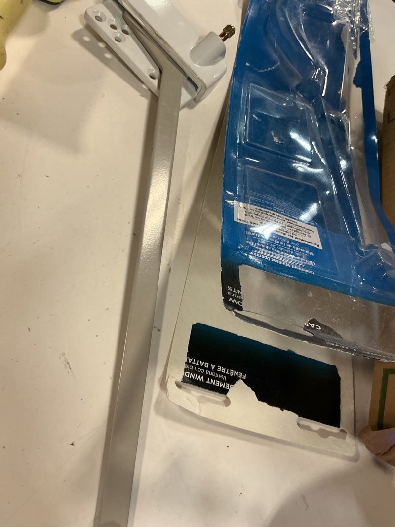 Condition photo showing Good Condition for truth th 23031 13-1/2 in. single-arm right-hand casement operator, truth (single pack) white