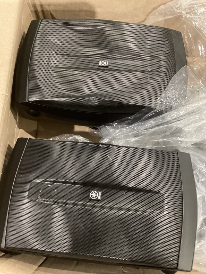 Condition photo showing Good Condition for yamaha - 6.5" high-performance wall-mount outdoor speakers (pair) - black