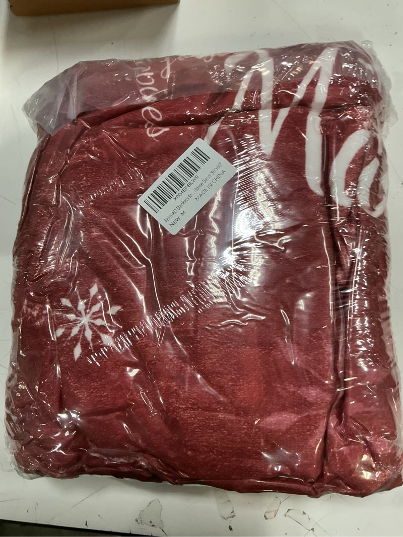 Condition photo showing New/Like New for Christmas Blankets Blessing Gifts for Mom Dad Red Snowflake Throws Inspirational Gifts for Christmas Women Men Flannel Blanket Holiday Theme Home Decor 50"x60" 60 in x 50 in Red-c1