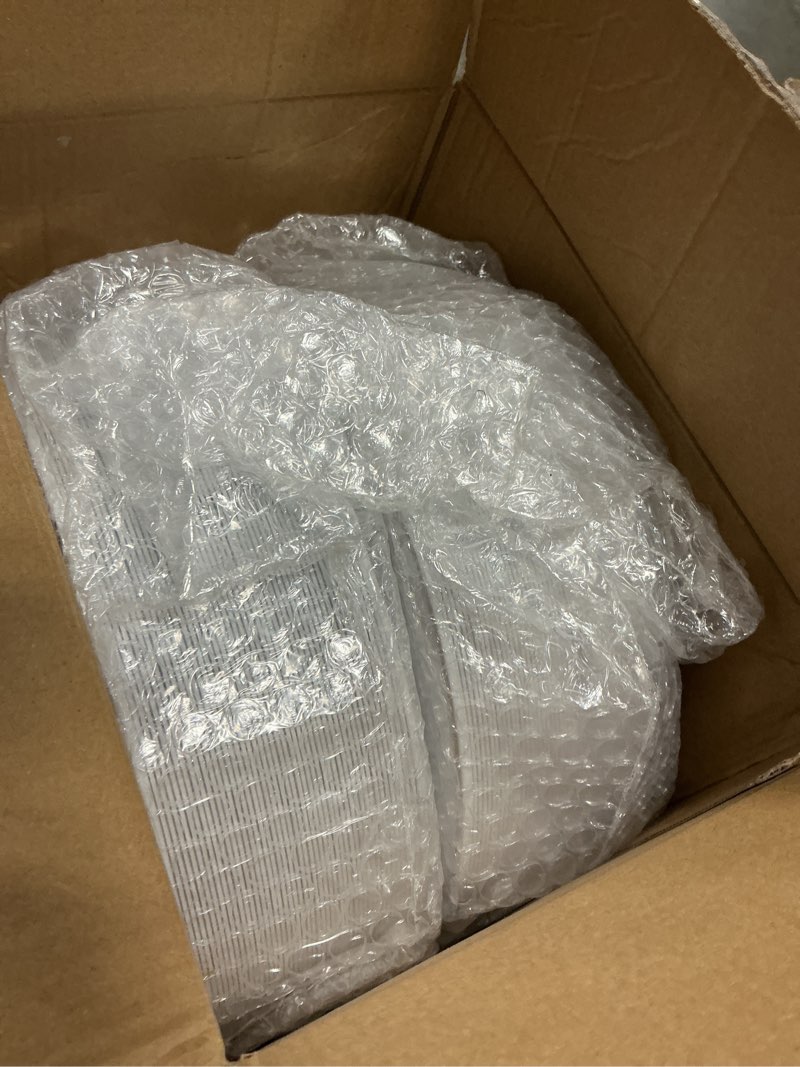 Condition photo showing Good Condition for jolly chef 100 pieces gold plastic plates, 10 inch elegant disposable dinner white with gold rim, disposable plastic plates for christmas, birthdays and weddings gold-100