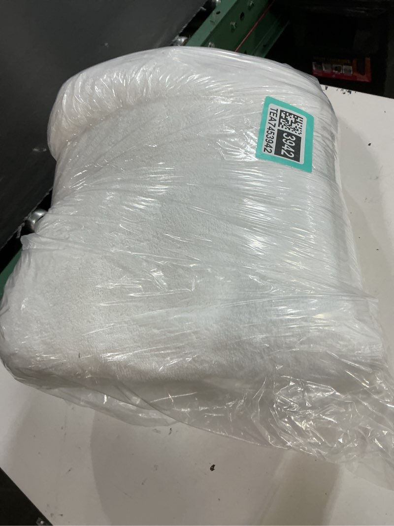 https://lotting-media.assets.bidfta.com/lotting_1f9dcdc5-04d1-4d81-8a86-efa21b92d9cd