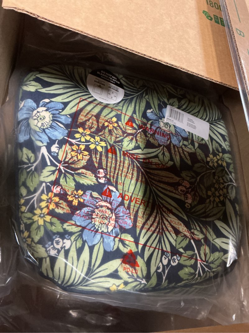 Condition photo showing New/Like New for arden indoor/outdoor foam seat pad, 2 pack, 17 x 16, patio cushion, water repellent, fade resistant, foam cushion sapphire morrison floral 16 x 17 sapphire morrison floral 2