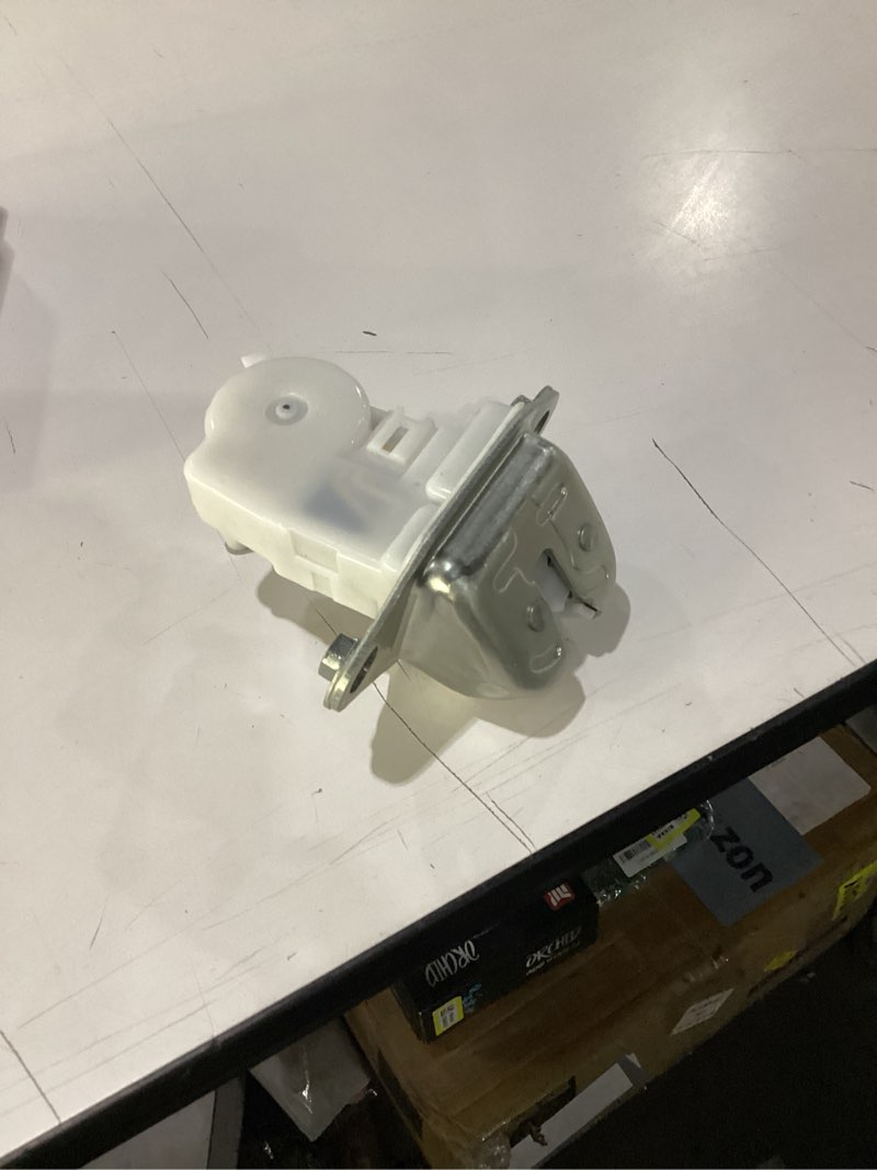 Condition photo showing Good Condition for rear tailagte liftgate lock latch actuator replacement for subaru impreza 2008-2022 crosstrek 2016-2022 forester 2009-2018 outback 2010-2019