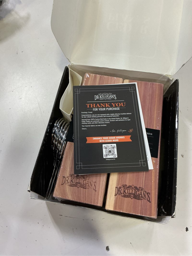 Condition photo showing New/Like New for dr. killigan's cedarwood planks - cedar blocks for clothes storage, great alternative to moth balls for closet, drawer deodorizer, sustainably harvested in usa (10-pack)