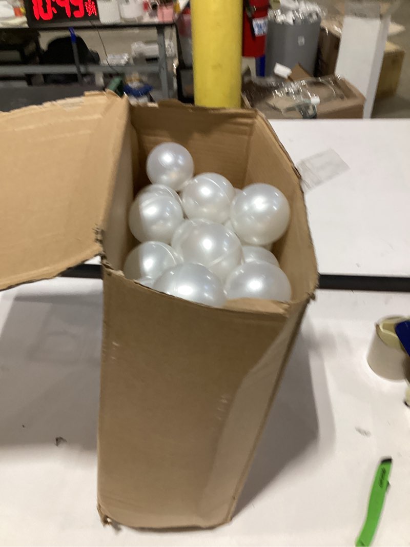 Condition photo showing Good Condition for Heopeis 2.75inches Ball Pit Balls - Pearl White Plastic Ball Play Balls BPA Free Phthalate Free Non-
