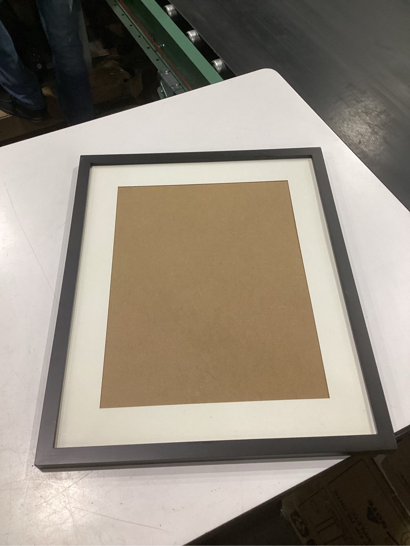 Condition photo showing Good Condition for 16x20inch picture frame solid wood display pictures 12x16 with mat or 16x20 wall without mounting photo frame black?1pcs?