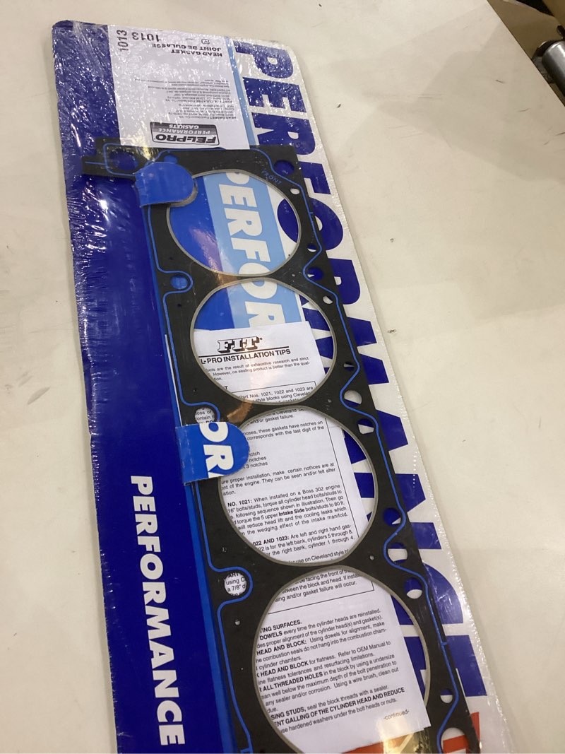 Condition photo showing New/Like New for FEL-PRO 1013 Head Gasket