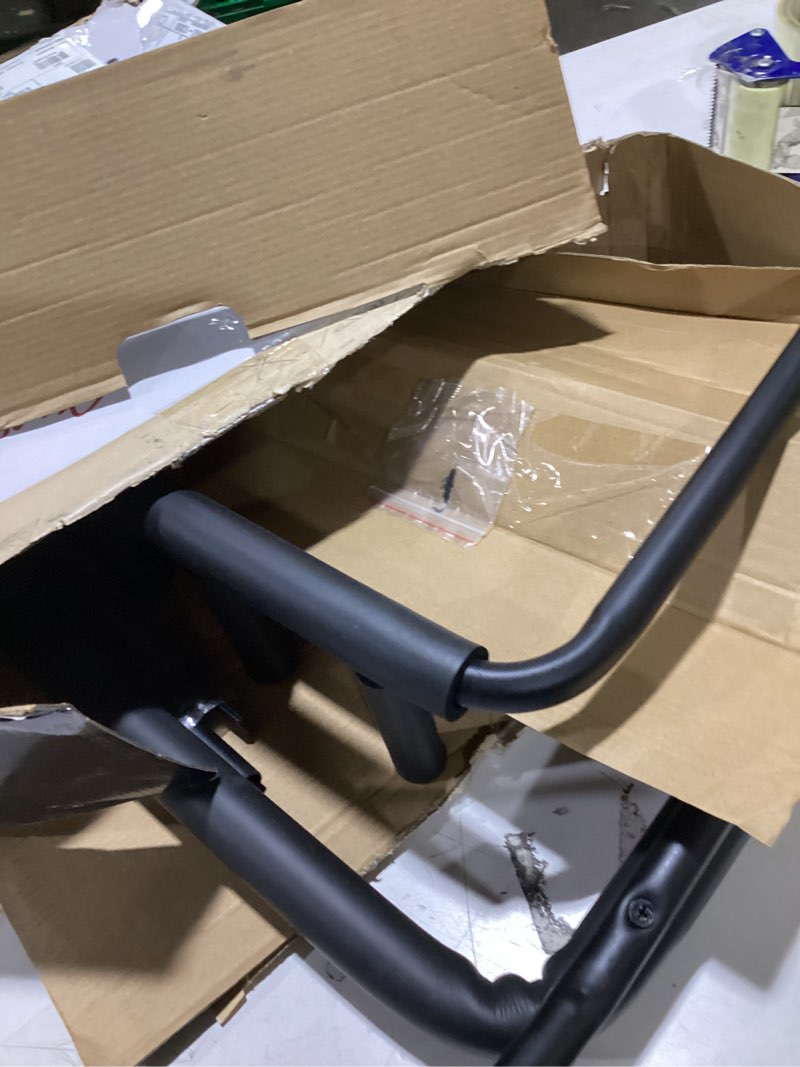 Fender Multi-Guitar Folding Stand, 3-space