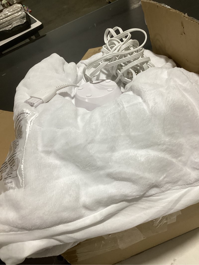 Condition photo showing As Is for bedsure heated mattress pad queen - bed warmer with memory & preheat functions, 12-hour auto off & 10 heat settings, dual controllers, fast heating, brushed electric mattress pad queen, 60"x80" queen diamond quilted