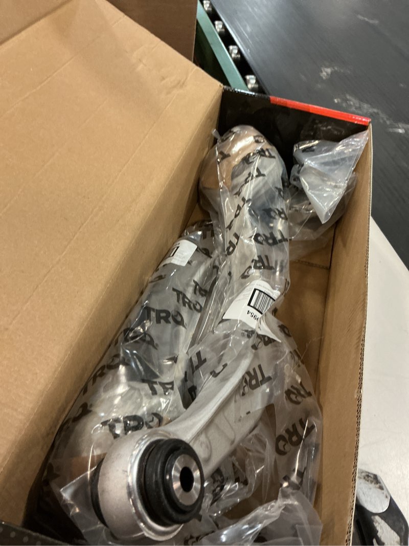 Condition photo showing Good Condition for A-Premium 2 x Front Forward Lower Control Arm, Compatible with Jaguar XF 2009-2015, S-Type 2003-2008, Super V8 2005-2009, Vanden Plas 2004-2009, XFR 2010-2015, XFR-S 2013-2015, XJ8/XJR 2004-2009