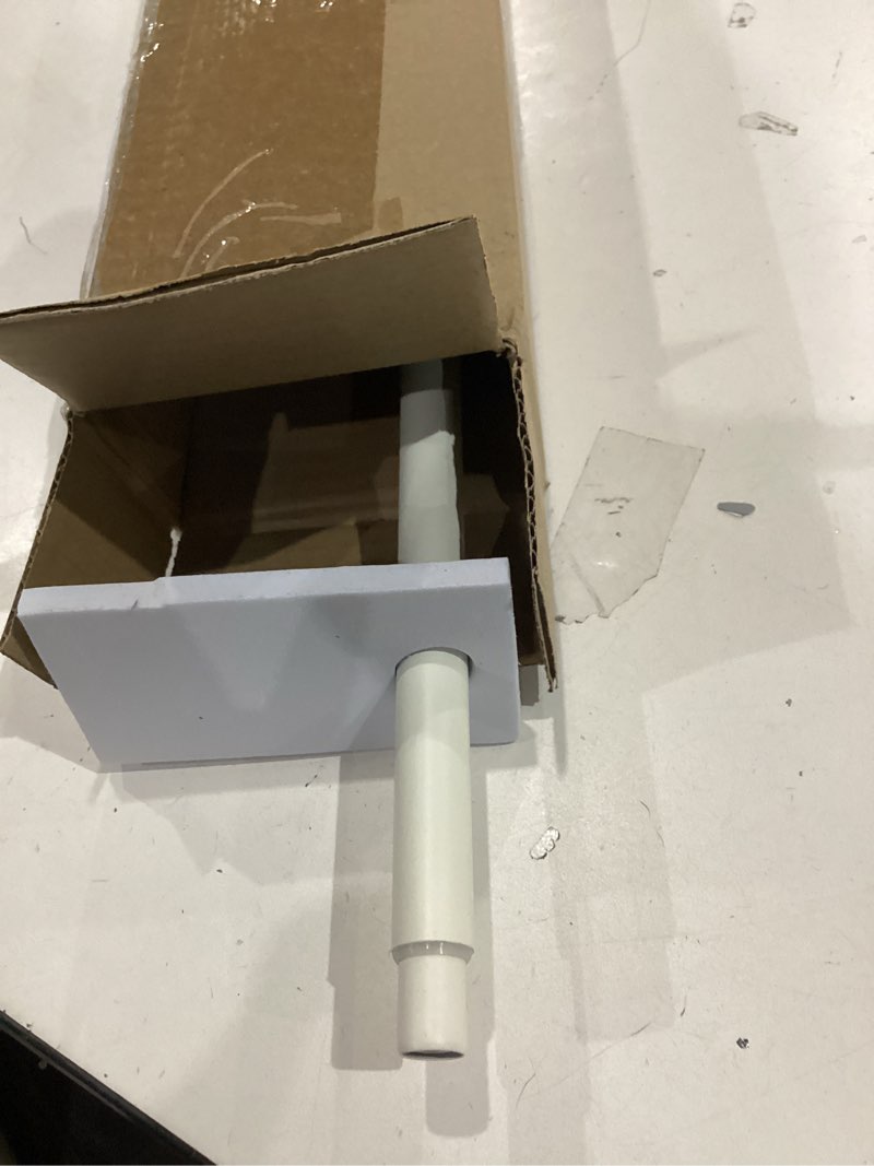 Condition photo showing Good Condition for hermosa 48-86 inch adjustable curtain rod set, 5/8 inch diameter in antique white antique white 48-86 inch