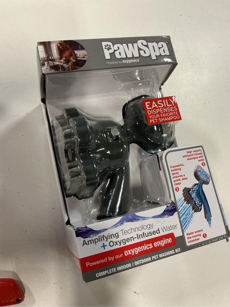 Condition photo showing New/Like New for oxygenics shampoochpro 5-settings matte dark gray 5.82-in handheld high pressure shower head 1.8 gpm