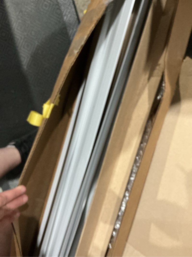 https://lotting-media.assets.bidfta.com/lotting_1fcc1907-5e9b-4c2a-a24c-2653efec7dae