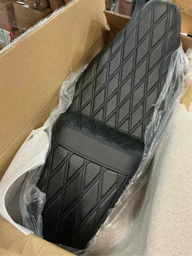 Condition photo showing Good Condition for One-piece Two-Up Seat Driver Passenger Seat With Backrest Fit for Harley Touring 2024-Up Street Glide CVO 2023 Road Glide CVO 2023 (Black Stitching) w/ Driver Backrest Black Stitching