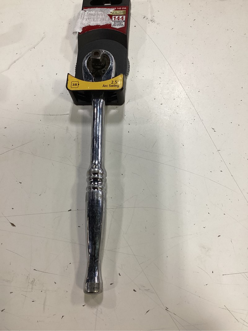 Condition photo showing Good Condition for 3/8 in. drive 144-tooth pro ratchet