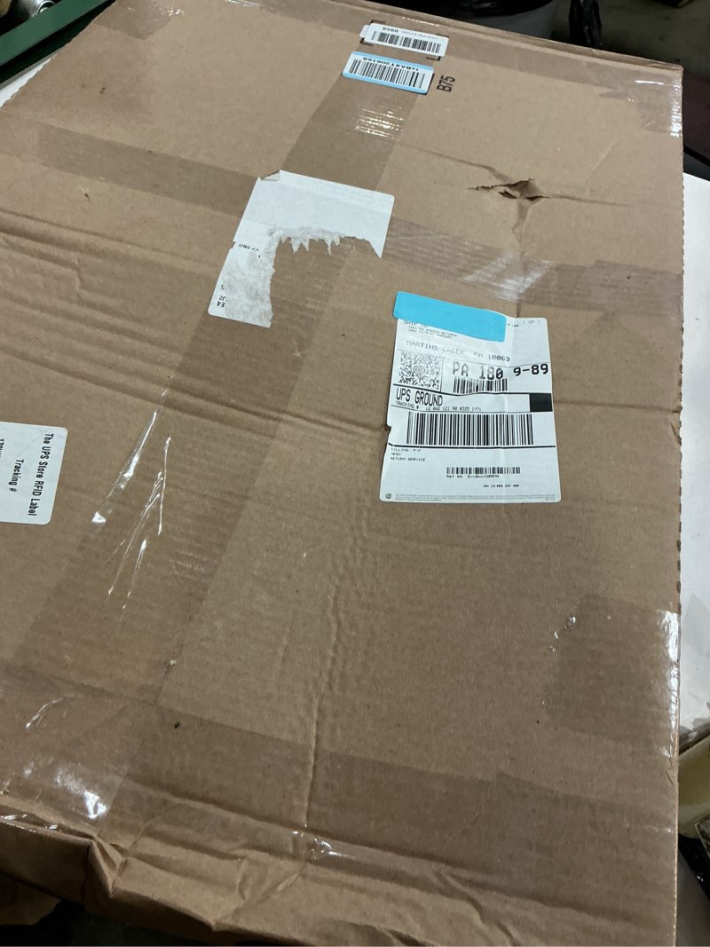 Condition photo showing Good Condition for Upright Christmas Tree Bag 9 Ft Upright Christmas Tree Storage Bag 9 Foot Tree, Christmas Tree Cover for Upright Storage Fit 8 Ft / 9 Ft / 10 Ft, Artificial Christmas Tree Storage Bag Green 9 FT