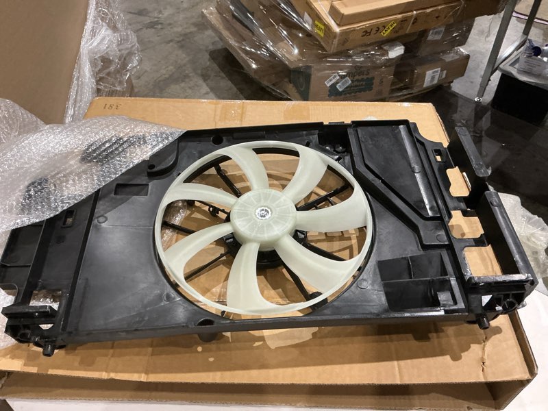 Condition photo showing Good Condition for labwork radiator cooling fan replacement for 2012-2015 toyota prius c to3115180