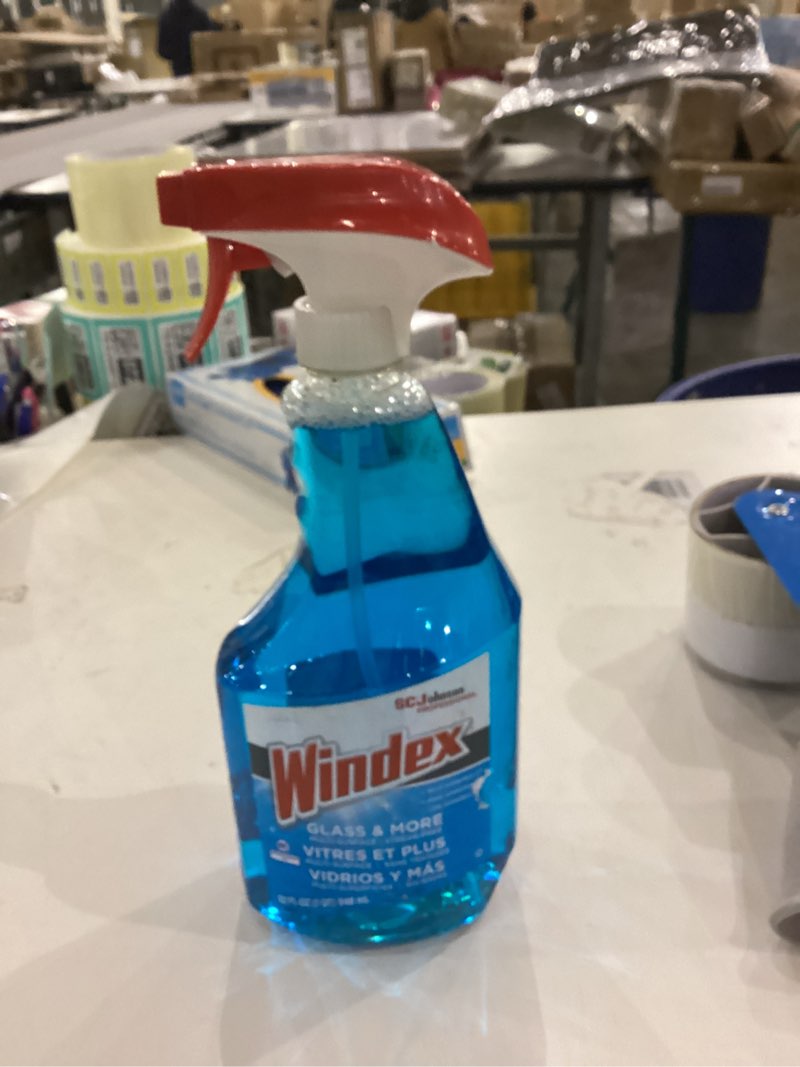 Condition photo showing New/Like New for Windex SJN695155  Glass cleanr  1 Each  Blue
