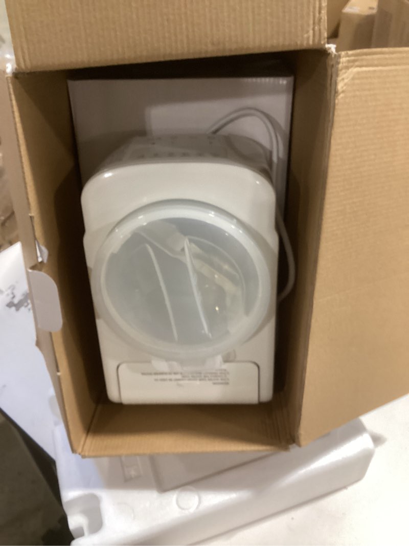Condition photo showing Good Condition for advanced baby formula maker with automatic mix & clean, fast formula dispenser with accurate sensors, instant warm water, moisture-proof, fits most bottles & formula, dishwasher-safe (white)