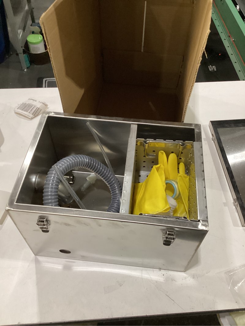 Condition photo showing Good Condition for MISSING PARTS IRONWALLS 8LBS Top Inlet Commercial Grease Interceptor, Stainless Steel Grease Trap 4 Gallon, Under Sink Grease Trap Waste Water Oil-water Separator for Restaurant, Cafe, Canteen, Factory, Kitchen 8 LBS Top Inle