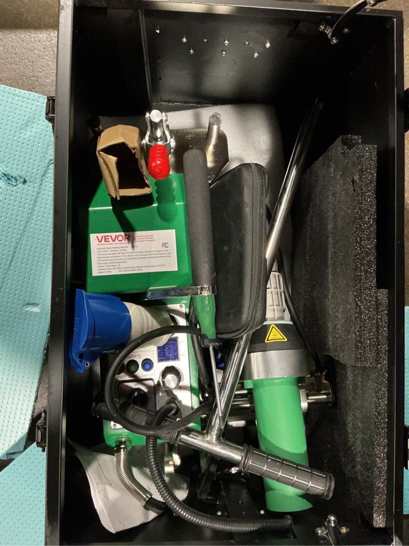 Condition photo showing Good Condition for VEVOR Roofing Hot Air Welder, 3400W 220V High Power Plastic PVC TPO Welding Machine - 1.57in Welding Width, 0.04-0.08 in Thickness, 68 ?-1202 ? Heat Roofing Welding Tool, for Waterproofing Advertising
