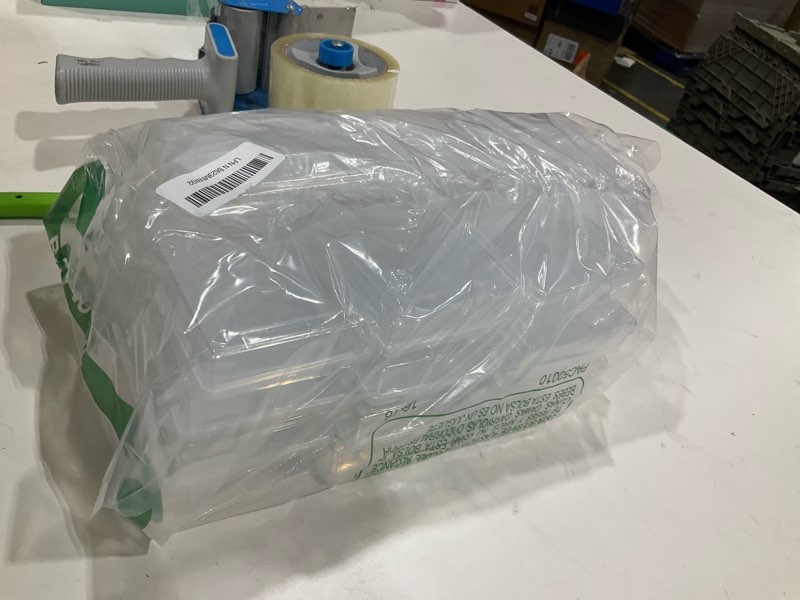 Condition photo showing Good Condition for APACALI 24PCS Playing Card Case Clear Plastic Gaming Game Card Holder Organizer, Snaps Closed Clear Card Box Small Hard Plastic Card Storage Box, Empty Trading Card Storage Box 3.8x2.7x0.82 Inch 24PCS - 3.8x2.7x0.82 Inch