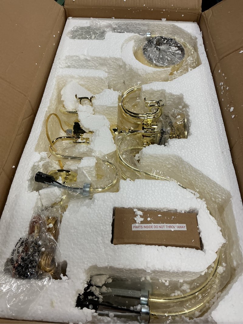 Condition photo showing Good Condition for livex lighting 5014-02 williamsburgh 12-light chandelier, polished brass polished bronze