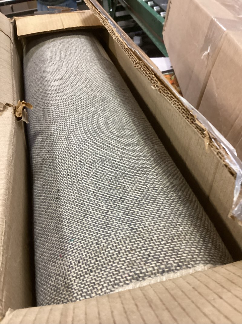 Condition photo showing Good Condition for Minuteman International Mesa Tan Contemporary Wool Hearth Rug, Rectangular Mesa Tan Rectangular