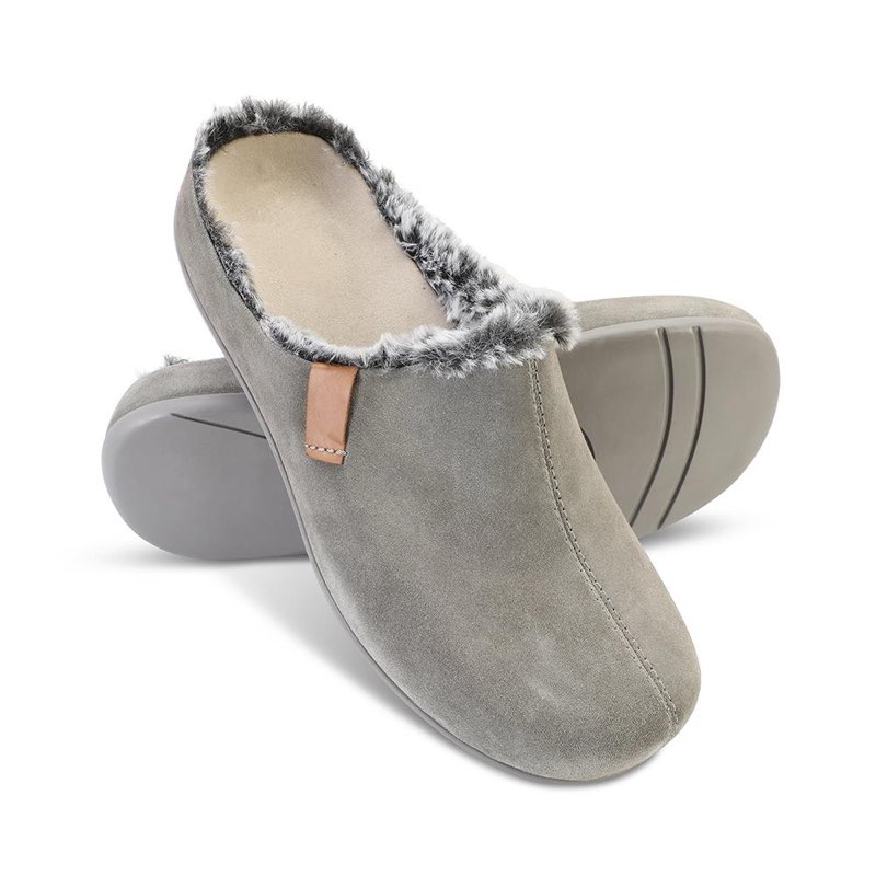 the back pain relieving slippers (men's)