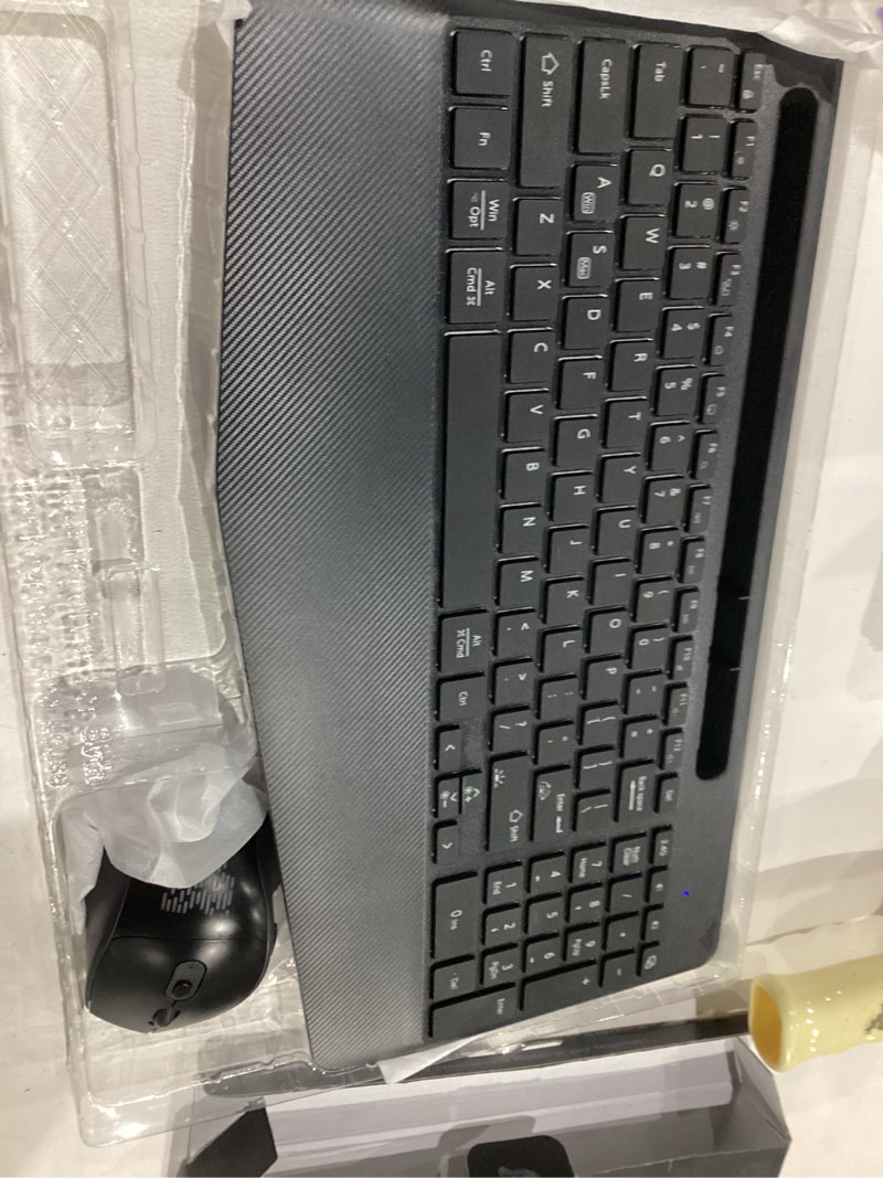 Condition photo showing Good Condition for hamile 2.4g&bluetooth wireless keyboard - light up keyboards with wrist rest - 8 backlit effects - slim rechargeable silent with holder for windows, mac, black