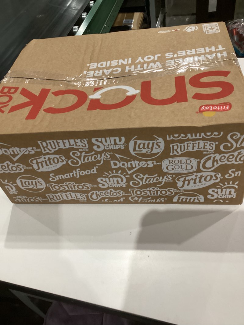 Condition photo showing New/Like New for Ruffles Potato Chips, Cheddar Sour Cream, 1oz (40 Count)