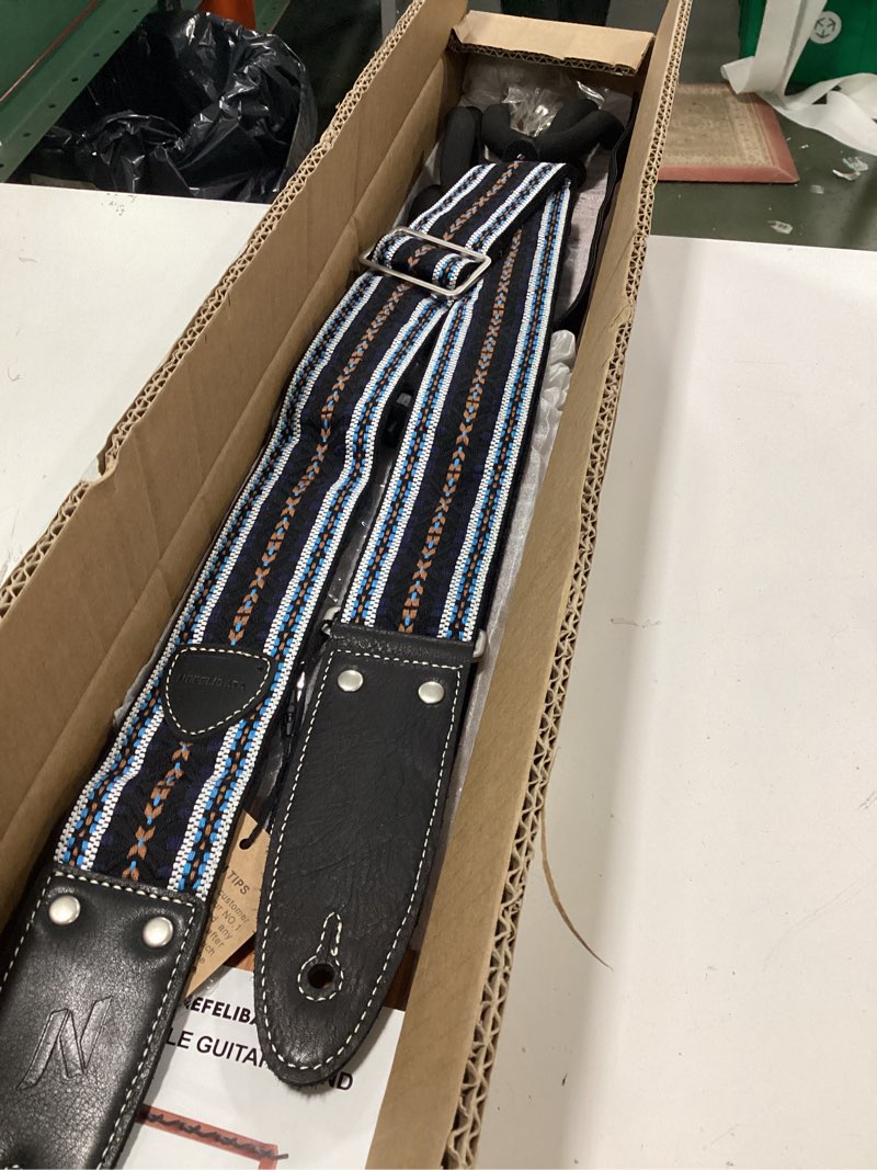 Condition photo showing New/Like New for Nefelibata Multiple Guitar Stand 5 Holders Wooden Guitar Stands Floor Rack for Guitars and Case,Electric,Acoustic Guitar, Bass, Cello-German Ash wood