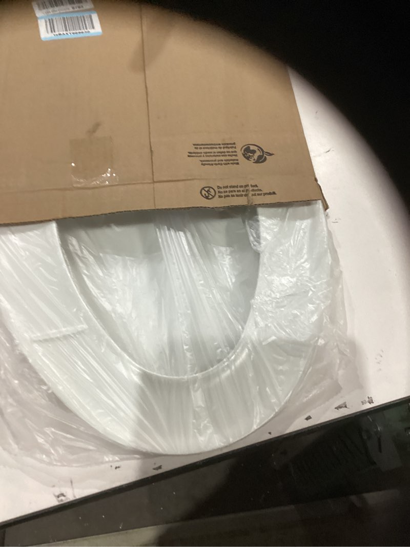 Condition photo showing Good Condition for bemis 170 durable plastic toilet seat, elongated, white