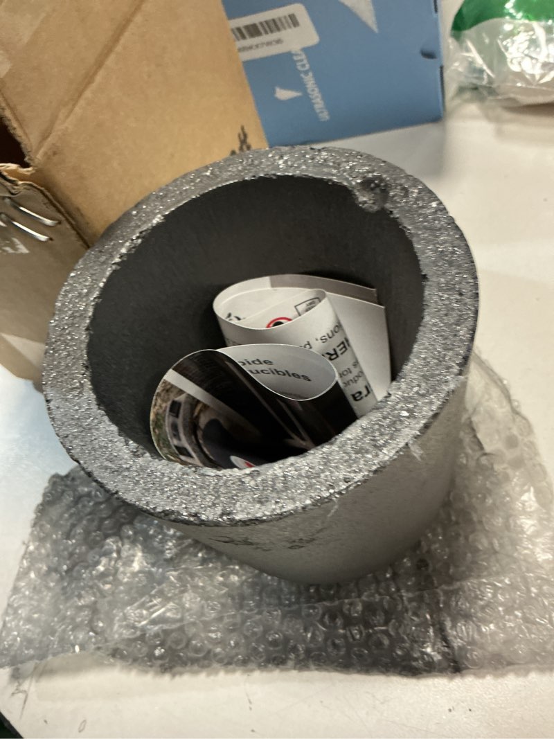 Condition photo showing New/Like New for CANALHOUT Silicon Carbide Graphite Crucibles,Crucibles for Melting Metal,Withstand The High Temperature 1800?(3272°F),Melting Casting Refining Aluminum Gold Silver Copper (3.5KG No.3)