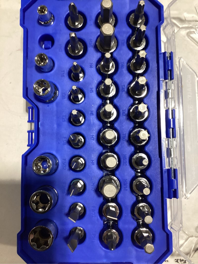 Condition photo showing Good Condition for kobalt 37 -piece 1/4-in 3/8-in drive set flathead/hex/phillips/torx bit driver socket set