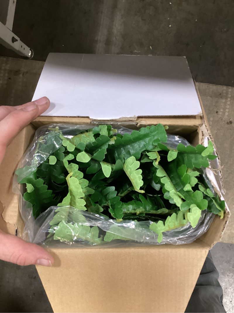 Condition photo showing Good Condition for 50" Artificial Boston Ferns, Fake Bush Plants, Large Faux Ferns with 96 Fronds for Outdoors Home Decor 50" 1 Pcs