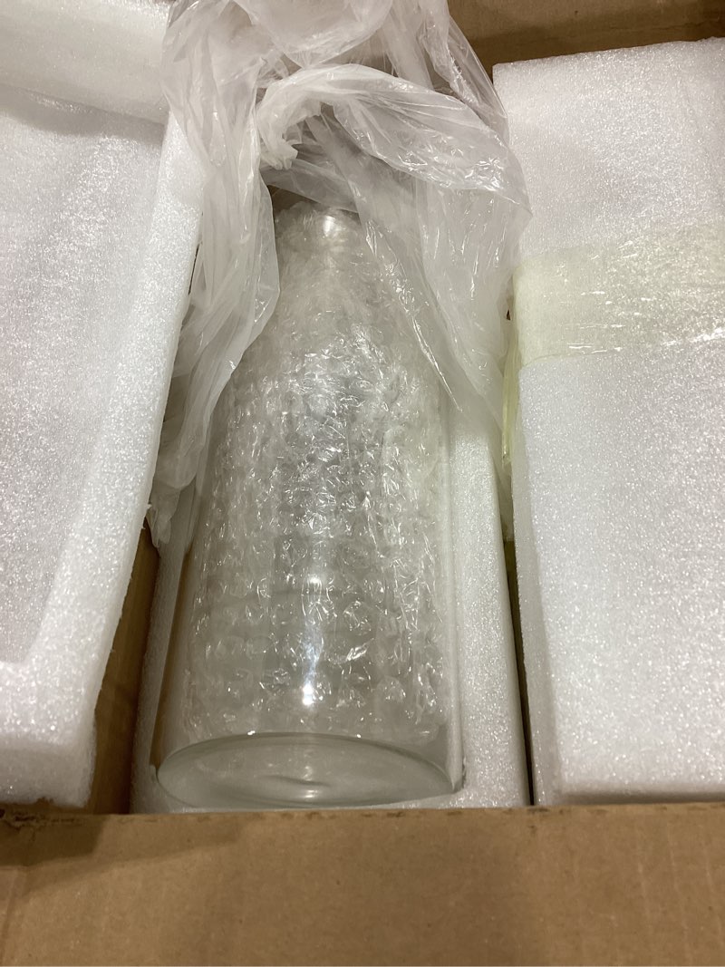 Condition photo showing Good Condition for 4 pcs glass cylinder vases set, 4/6/8/10 inch modern flower vases for centerpieces, bud vase arrangements & floating candles – wedding/christmas/home decor essentials cylinder-4 packs 4/6/8/10 inch