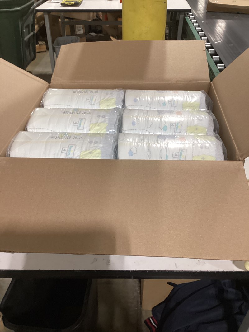 Condition photo showing Good Condition for Pampers Swaddlers Diapers, Size 4 (15-34 lbs), 150 Count, Absorbent, Keeps Baby Dry and Comfortable, Skin Safe Disposable Baby Diaper (Packaging May Vary) Size 4 150