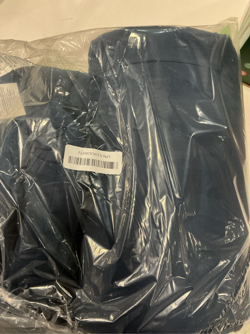 Condition photo showing Good Condition for bedsure comforter duvet insert - quilted comforters twin size, all season duvet, gentlesoft down alternative bedding blanket, with 8 tabs, gifts for women/men, navy blue, twin 88 x 68 inches navy blue twin