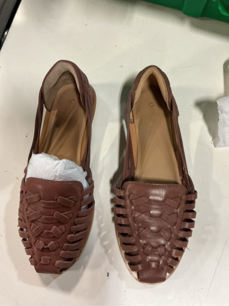 Condition photo showing As Is for 100% leather huarache flat size unknow