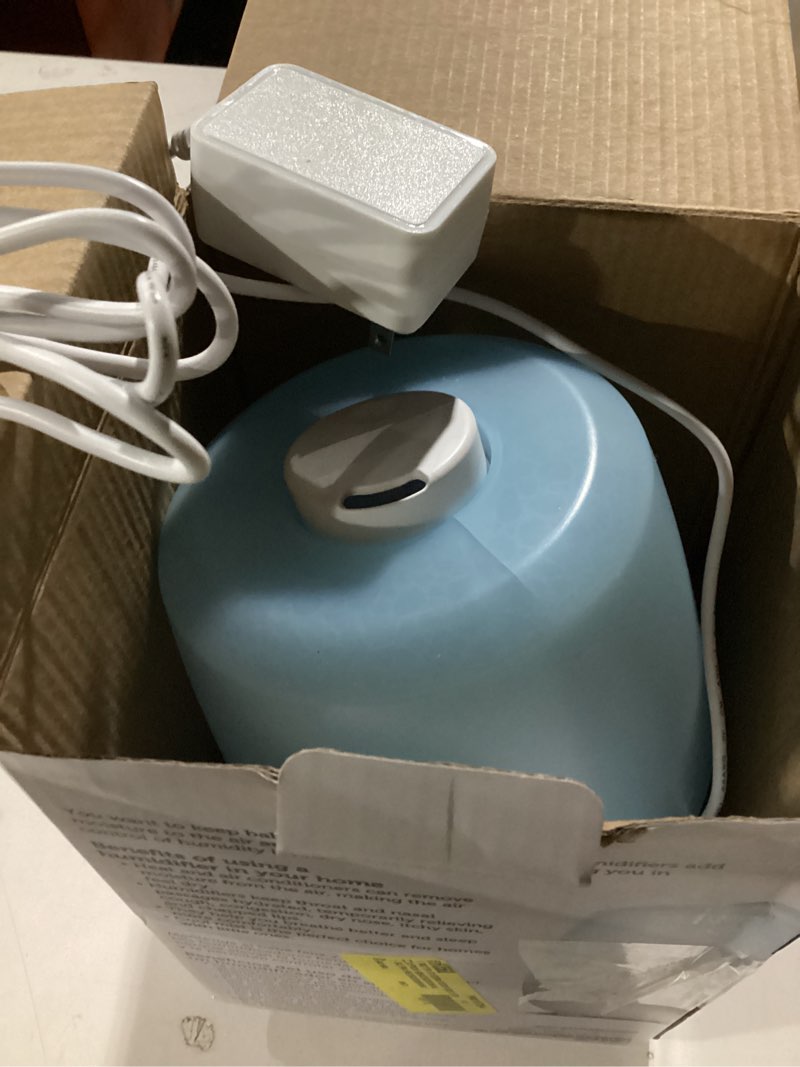 Condition photo showing Good Condition for safety 1st everyday compact cool mist humidifier, blue