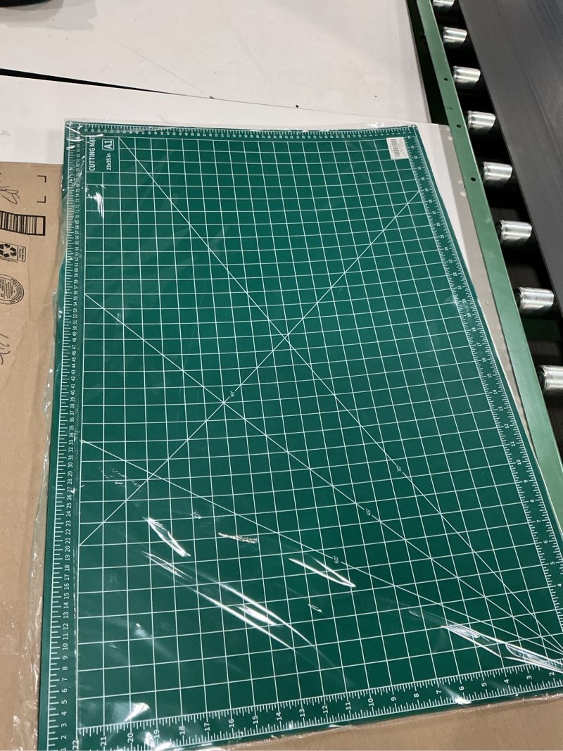 Condition photo showing New/Like New for Self Healing Cutting Mat, 36" x 24", Double-Sided Rotary Cutting Mat for Sewing, Quilting, Scrapbooking, Fabric & Craft Cutting Board (A1), Green 36"L x 24"W