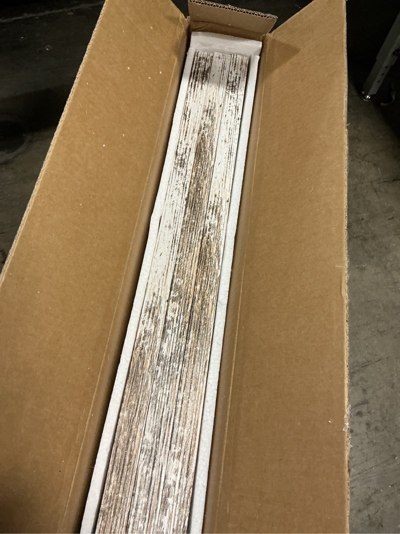 Condition photo showing Good Condition for Yaetm 20x20 Picture Frame Rustic White Set of 3, Square 20x20 Frame Displays 16x16 with Mat or 20 x 20 without Mat, Gallery Wall Frames for Wall Mounting (3 Pack, White) 20"x20", 3 pack Rustic White