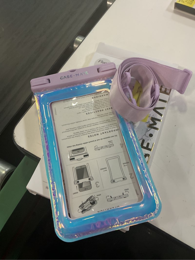 Condition photo showing New/Like New for case-mate waterproof floating pouch - soapbubble