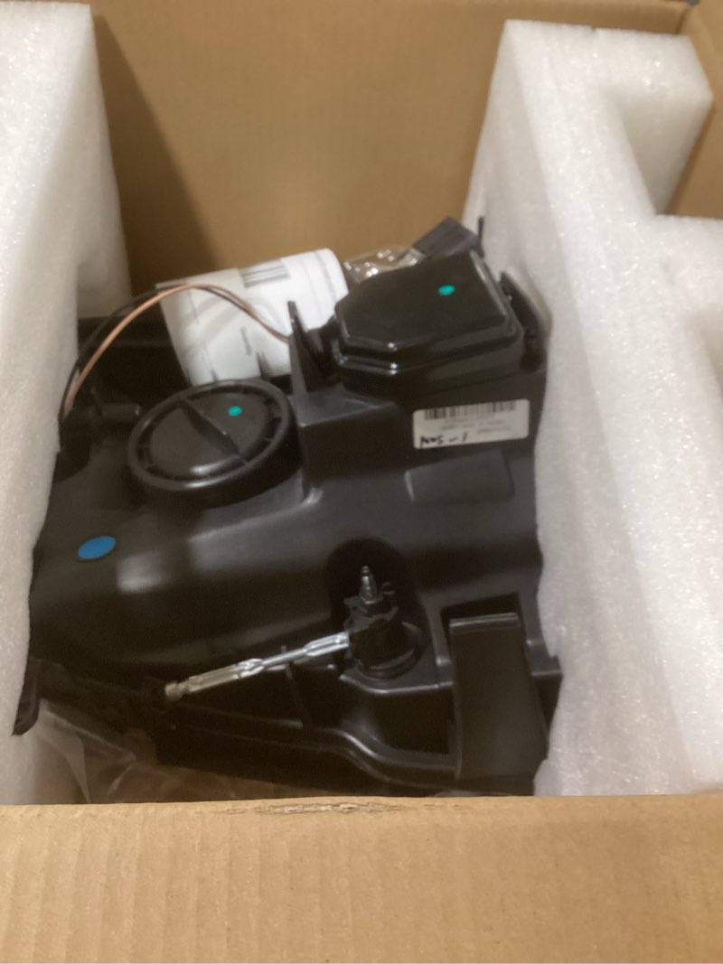 Condition photo showing Good Condition for trq passenger side headlight assembly hid compatible with 2007-2014 cadillac escalade escalade esv 2009-2013 escalade ext with high-intensity discharge lights gm2503291