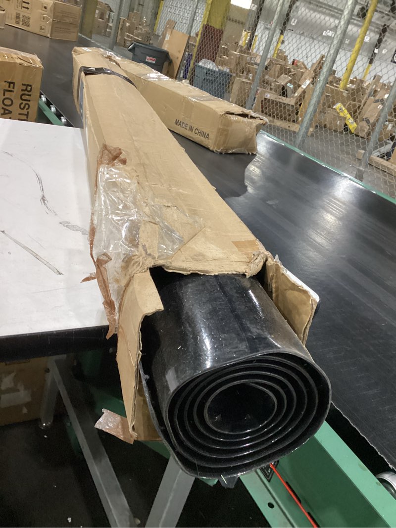 Condition photo showing Good Condition for 48 * 60-black carpet