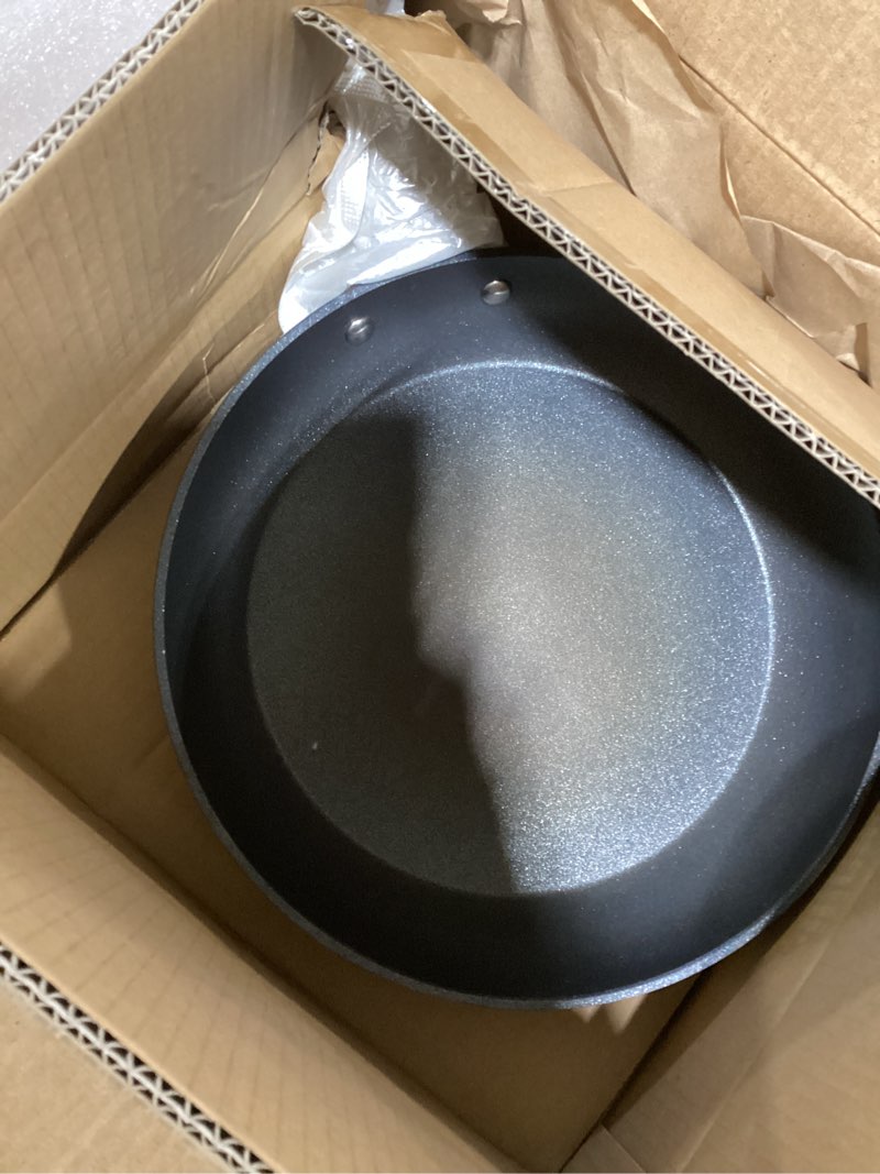 Condition photo showing Good Condition for granitestone armor max 12 inch non stick frying pans, nonstick skillet frying pan, hard anodized aluminum cooking pan with stay cool handles, easy to clean pan, induction, oven and dishwasher safe black/gold 12" frying pan / skillet