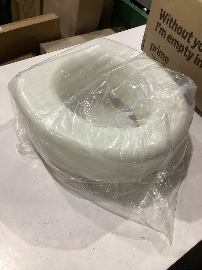 Condition photo showing Good Condition for carex toilet seat riser, round raised toilet seat adds 3.5 inches to toilet height, for assistance bending or sitting, 300 pound weight capacity toilet riser