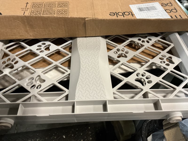 Condition photo showing Good Condition for mypet north states paws portable pet gate: 26-40" wide. pressure mount. no tools needed. made in usa. dog gate 23" tall, expandable, durable dog gates for doorways, light gray